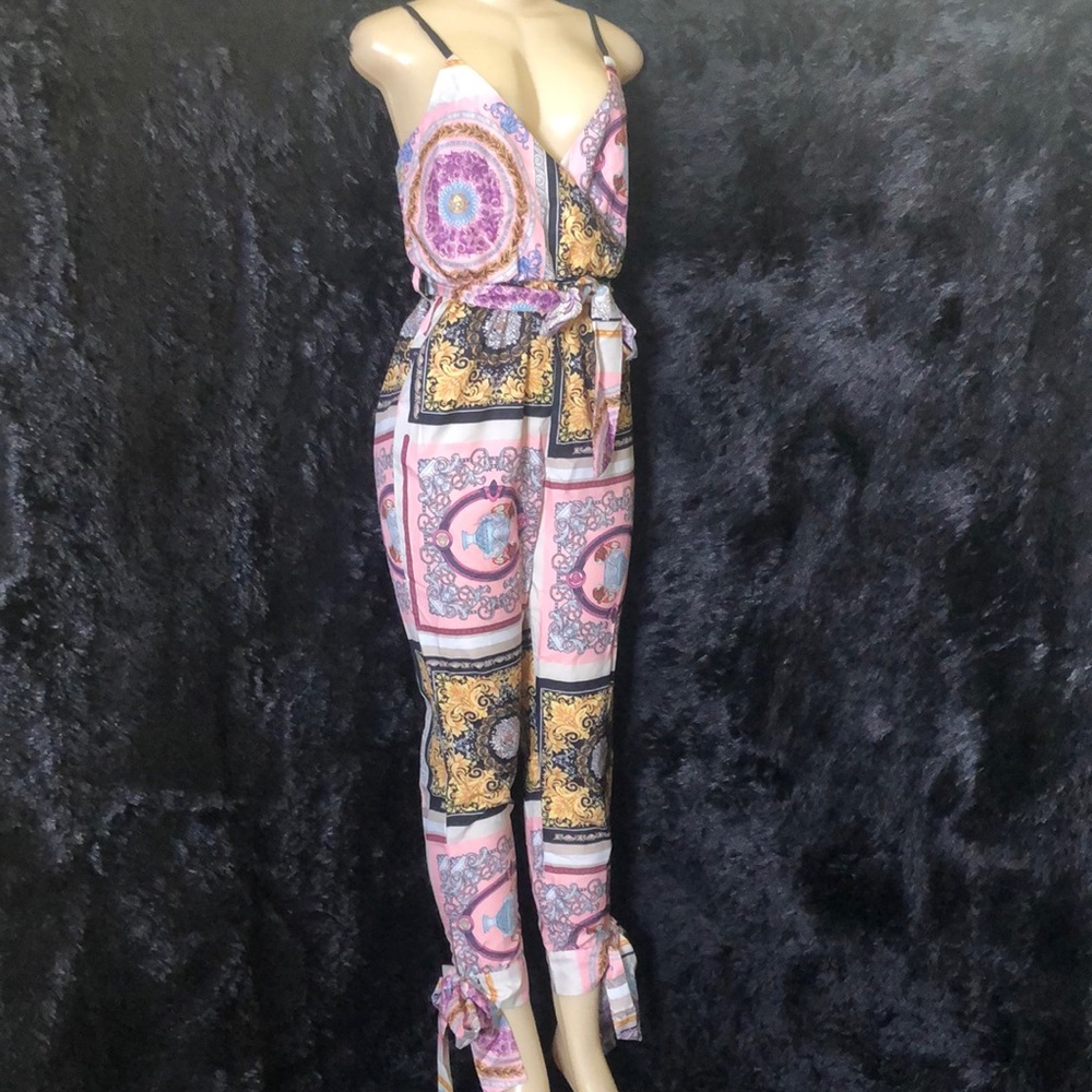 Graphic Print Jumpsuit. Sz Small